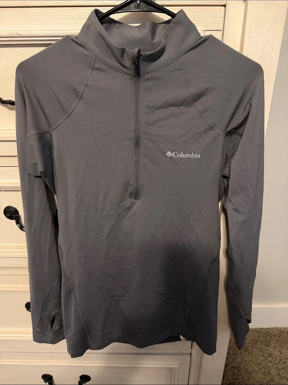 Columbia Men’s Gray Zip-Neck Performance Pullover